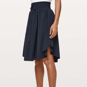 LULULEMON EVERYDAY NAVY SKIRT